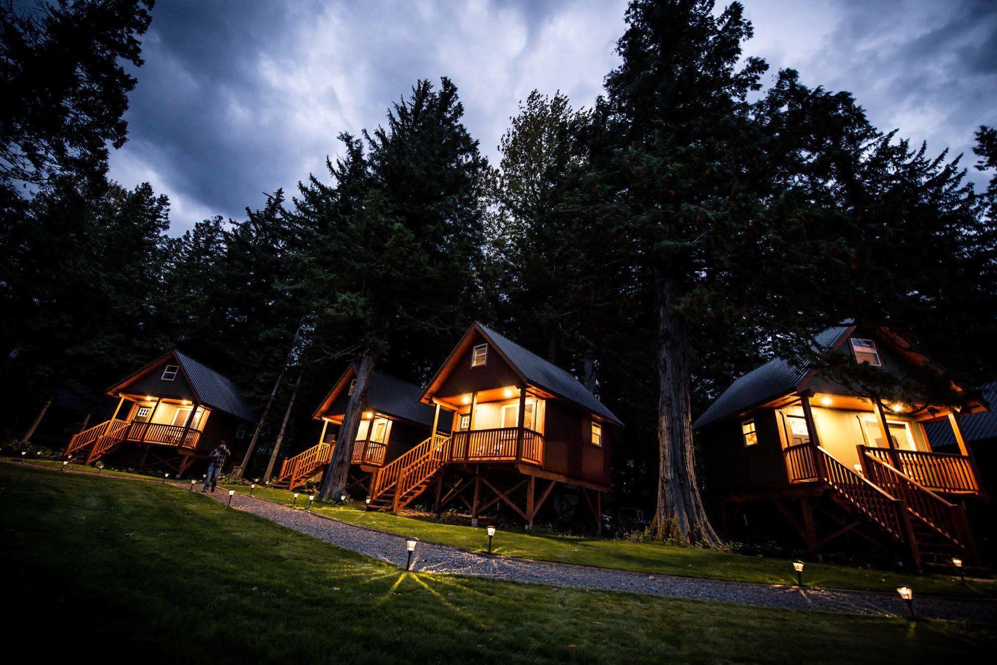 Hidden Acres Farm And Treehouse Resort Тірейс Екстер'єр фото