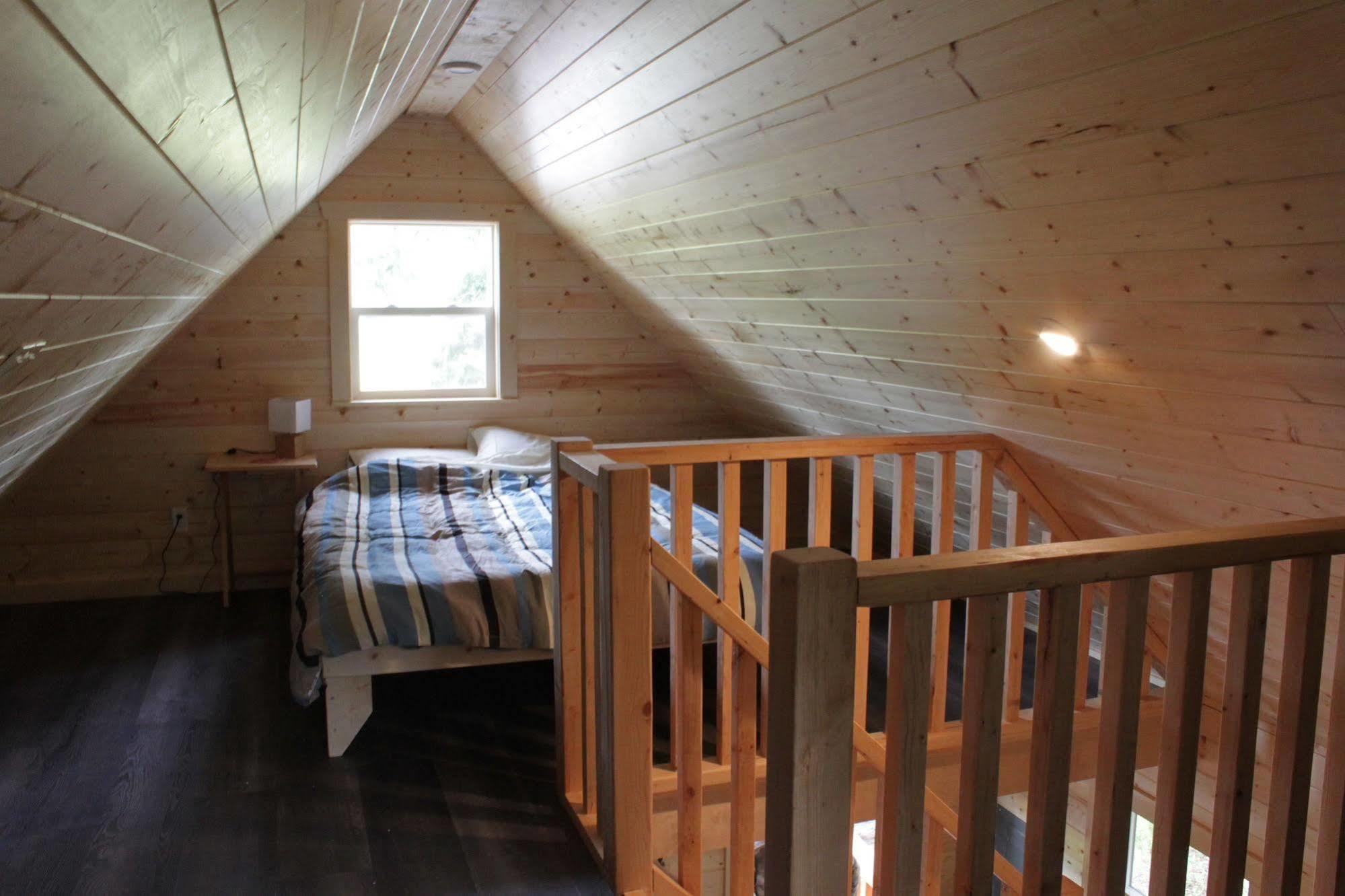 Hidden Acres Farm And Treehouse Resort Тірейс Екстер'єр фото
